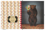 CC661 Bear with flowers